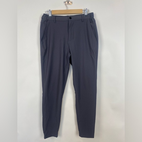 Cuts AO Jogger Cast Iron Size Small *flaw - Picture 3 of 16